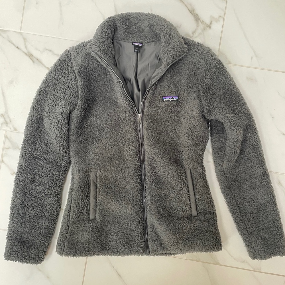 Patagonia Women's Los Gatos Fleece Jacket size M only worn a few times!